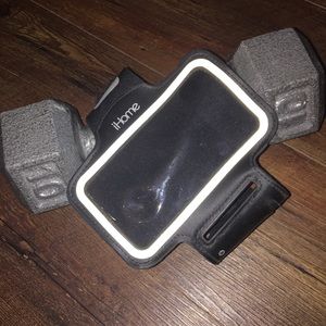 Arm band iPhone/iPod holder